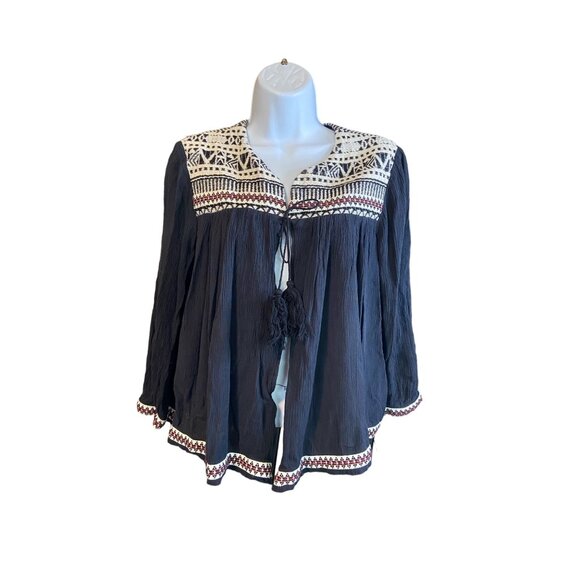 H&M Womens 12 Black Aztec Cardigan Top Open Tie Front Tassels Crepe BOHO - Picture 2 of 7